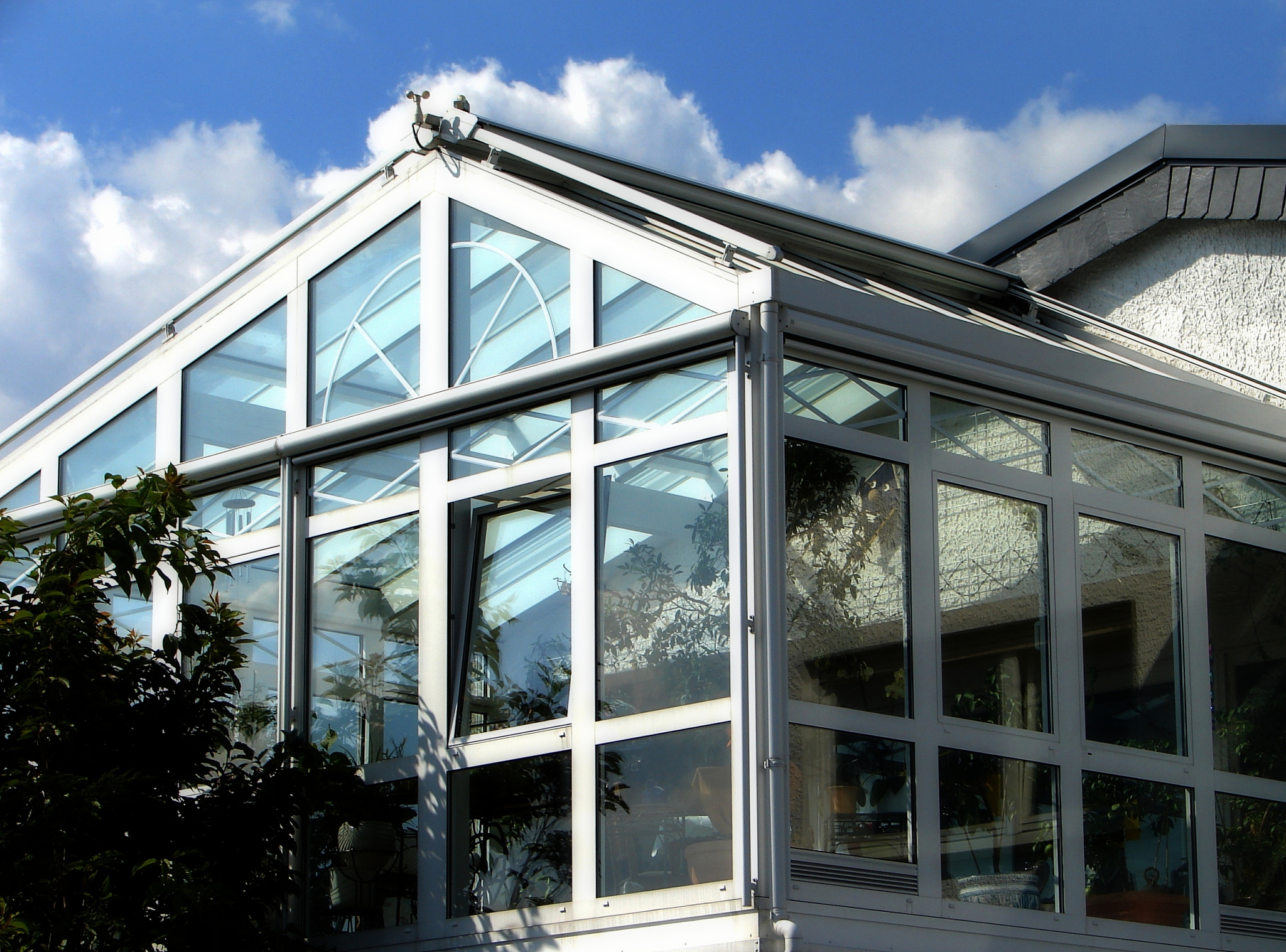 Crystal Clear Polycarbonate Sheet - Shatterproof Alternative to Glass - Wear Resitant - for Glazing & Protection